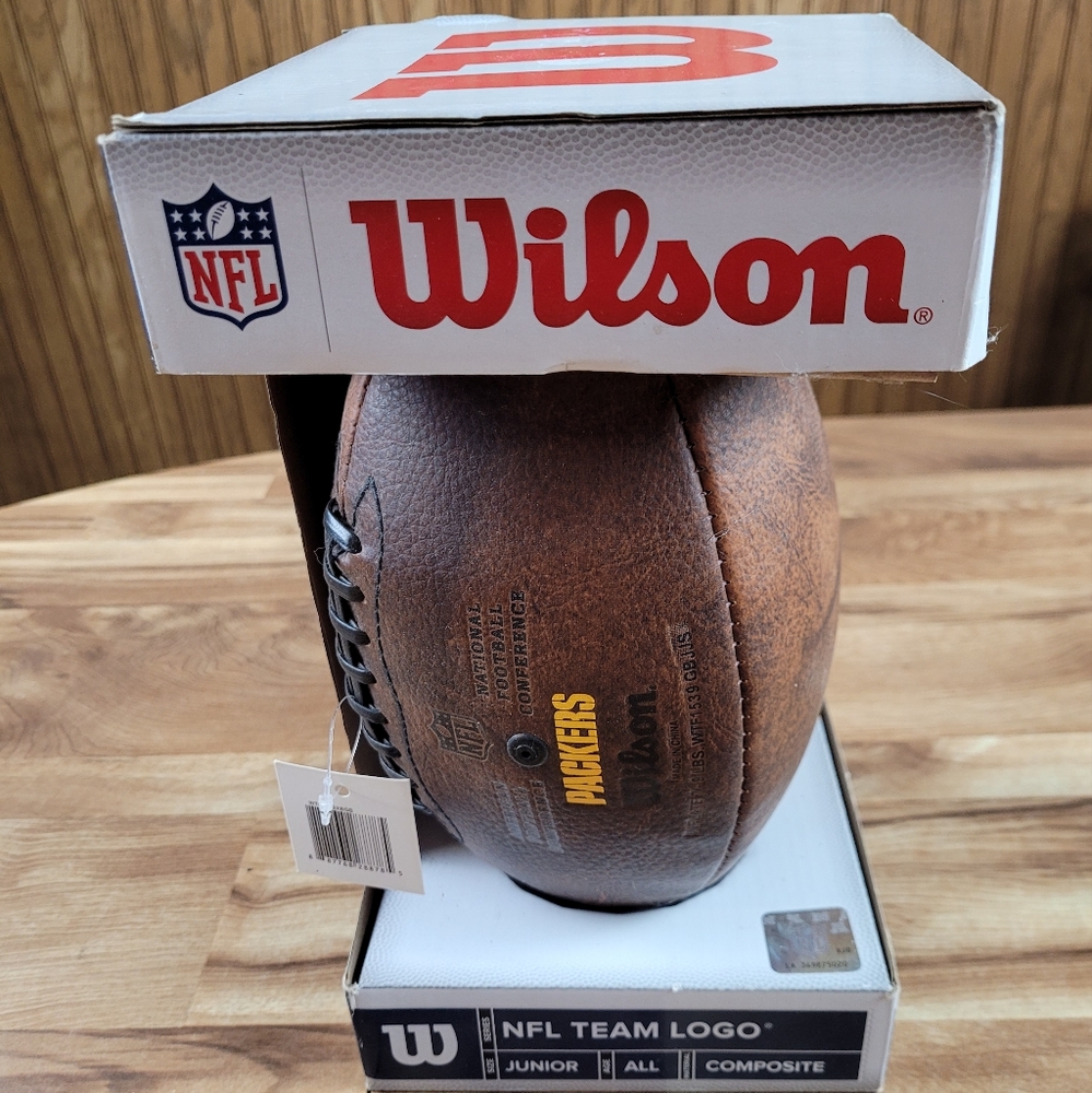 Wilson Junior Green Bay Packers Football